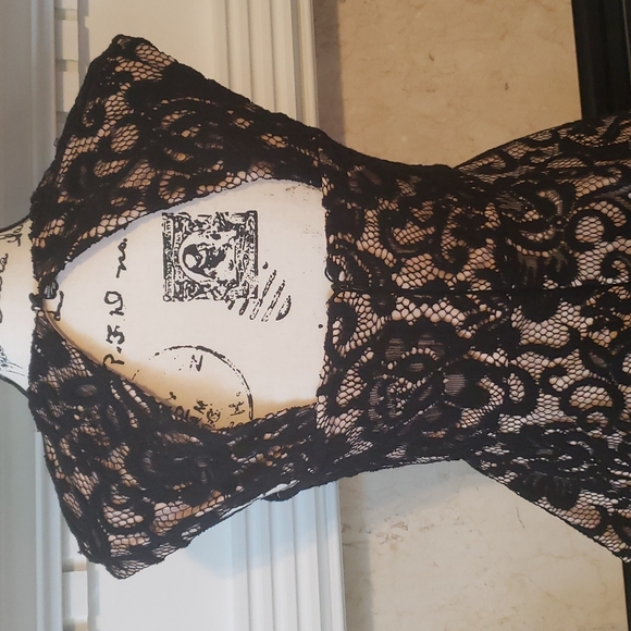 Xscape lace dress - Picture 5 of 8